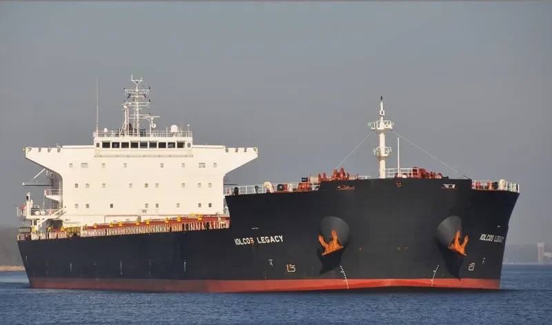 IOLCOS LEGACY Bulk Carrier IMO 9425136 photo 4