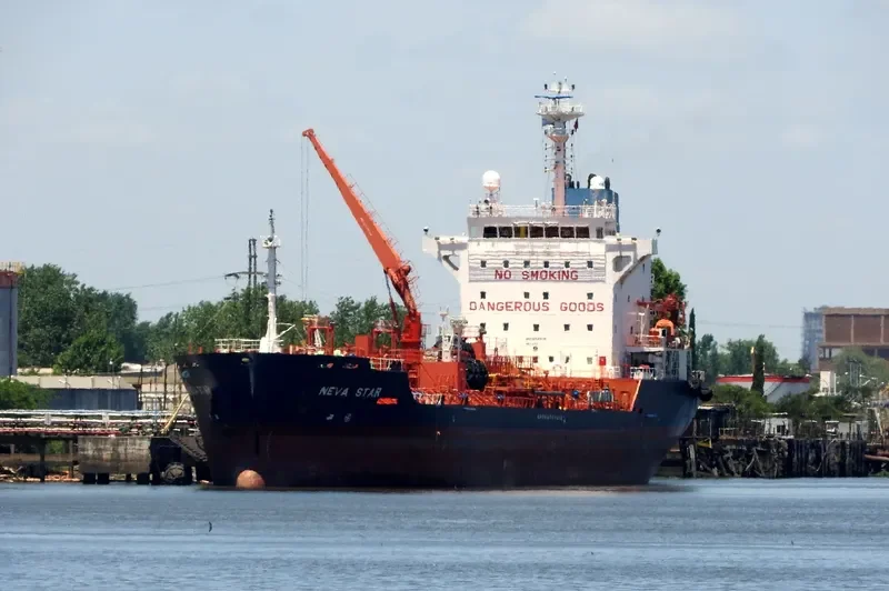 NEVA STAR Tanker IMO 9425215 photo 6