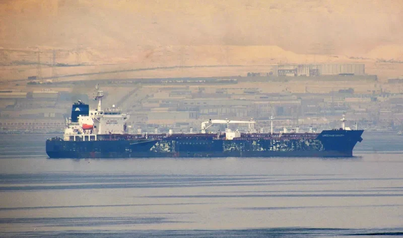 UACC RAS TANURA Tanker IMO 9425318 photo 3