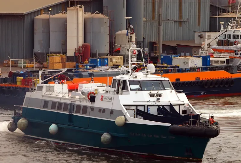 SURFER 325 Offshore Vessel IMO 9425344 photo 6