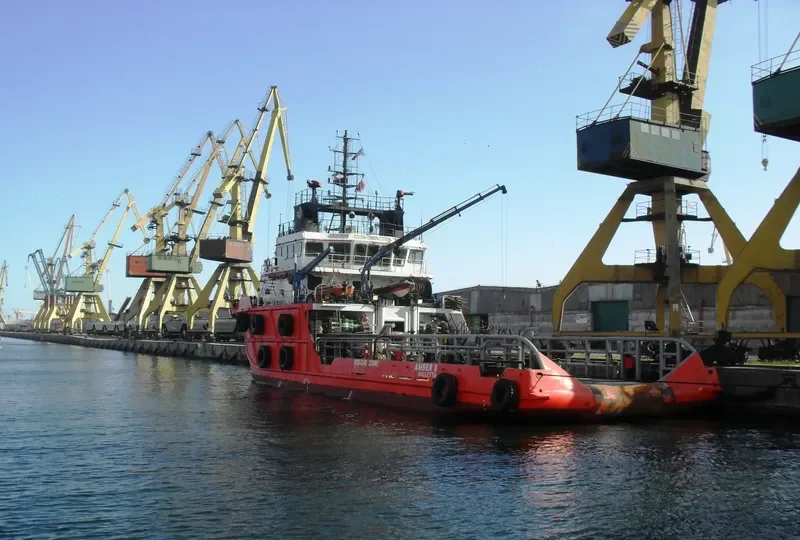 AMBER II Offshore Vessel IMO 9425423 photo 2