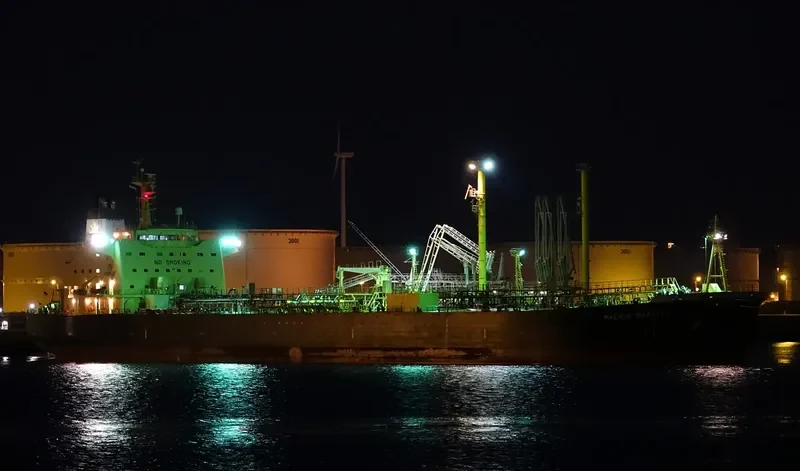 ARDMORE SEAFARER Tanker IMO 9425514 photo 2