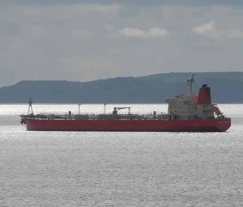 EMERALD EXPRESS Tanker IMO 9425564 photo 9