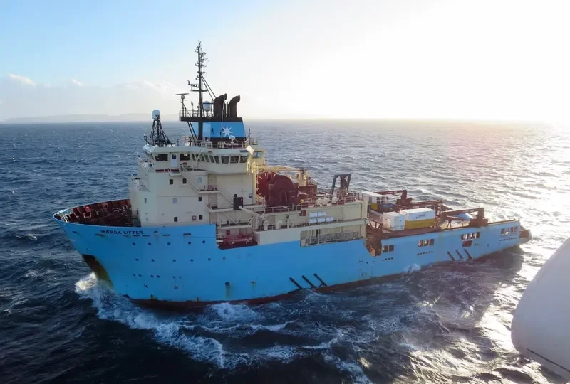 MAERSK LIFTER Offshore Vessel IMO 9425734 photo 2