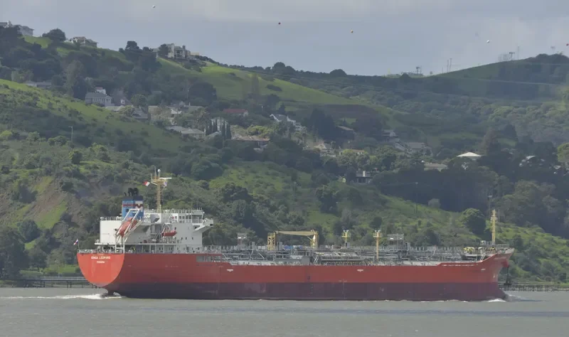GINGA LEOPARD Tanker IMO 9425992 photo 2