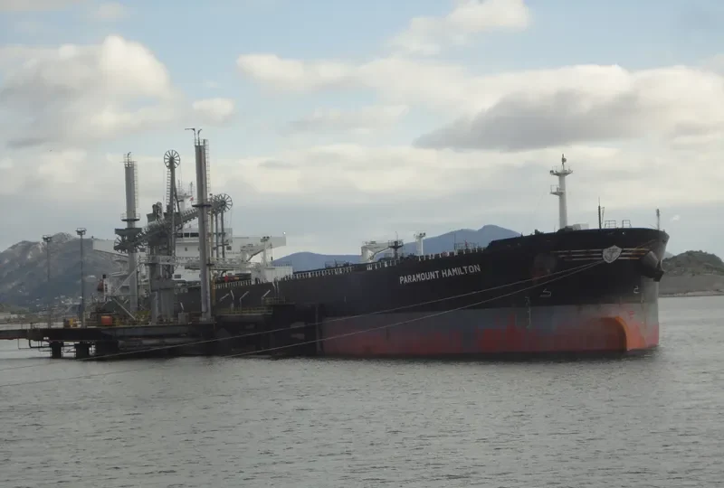 PARAMOUNT HAMILTON Tanker IMO 9426207 photo 8