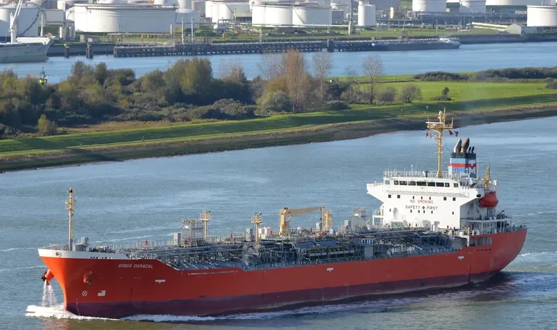 GINGA CARACAL Tanker IMO 9426300 photo 4