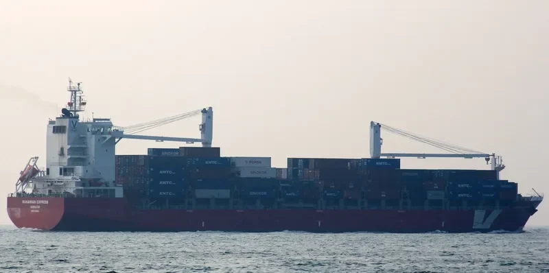 SONGA LIONESS Container Ship IMO 9426324 photo 3