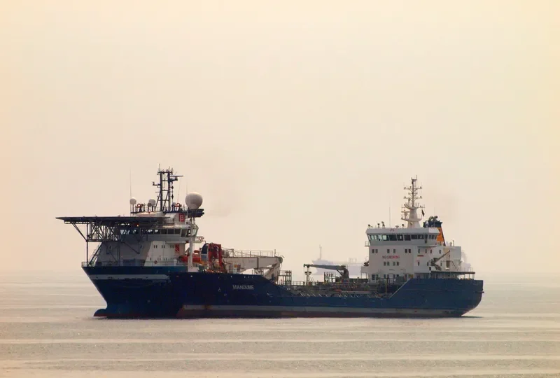 MANDUME Tanker IMO 9426506 photo 10