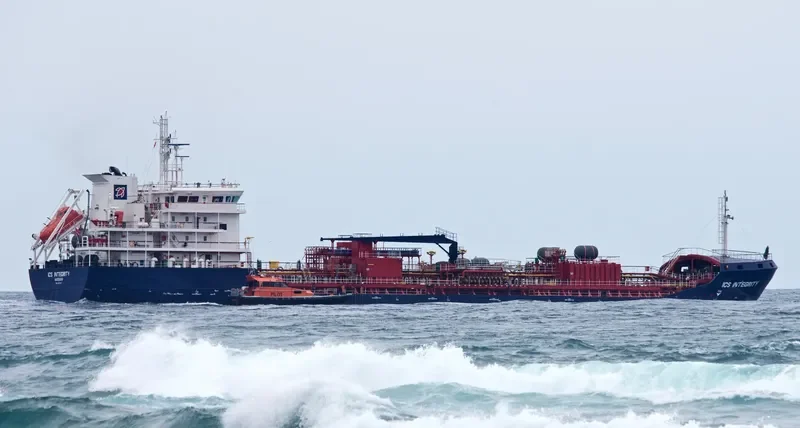 ICS INTEGRITY Tanker IMO 9427457 photo 3