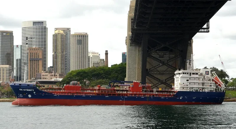 ICS INTEGRITY Tanker IMO 9427457 photo 8