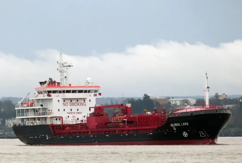GLOBAL LAKE Tanker IMO 9427469 photo 4