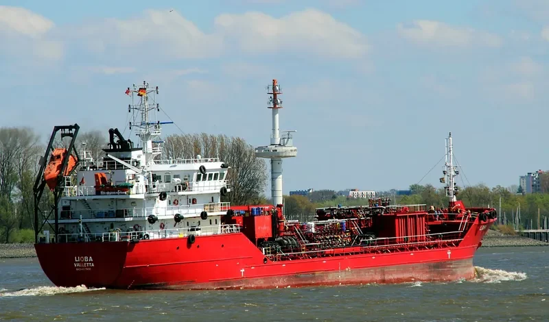 OCEAN SUN Tanker IMO 9427500 photo 6