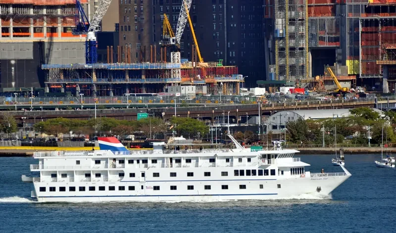 AMERICAN STAR Passenger Ship IMO 9427615 photo 5