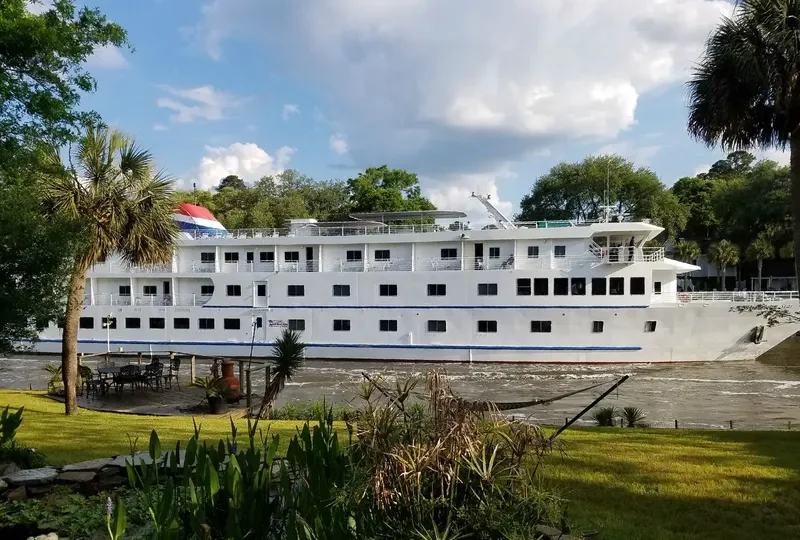 AMERICAN STAR Passenger Ship IMO 9427615 photo 8