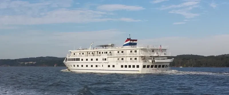 AMERICAN STAR Passenger Ship IMO 9427615 photo 10