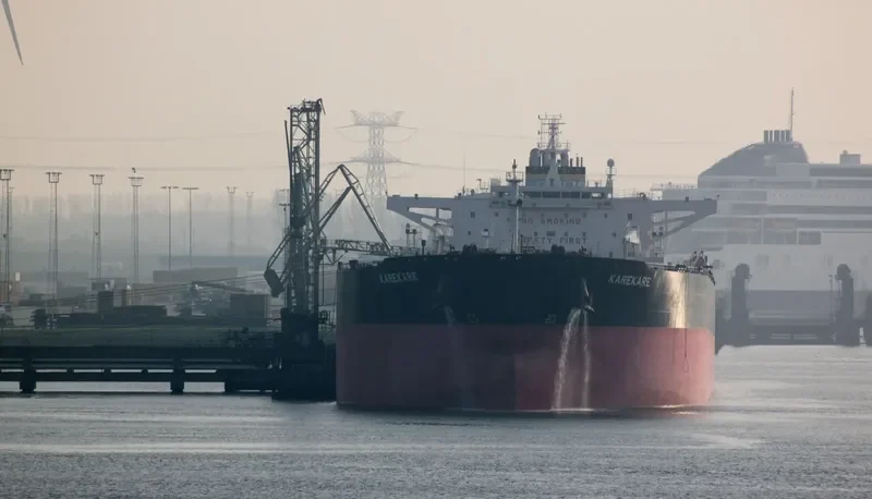 TAHOE SPIRIT Tanker IMO 9427641 photo 9