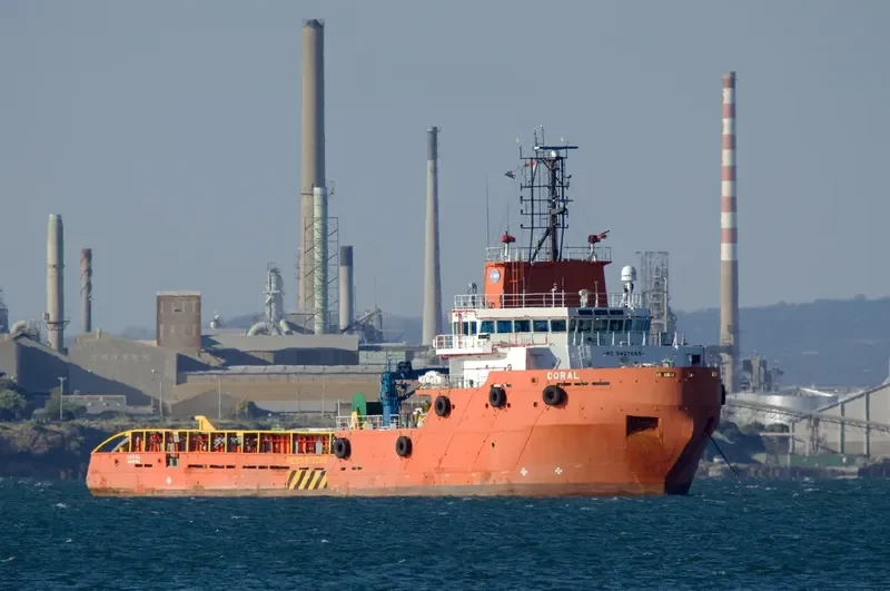 CORAL Offshore Vessel IMO 9427689 photo 2
