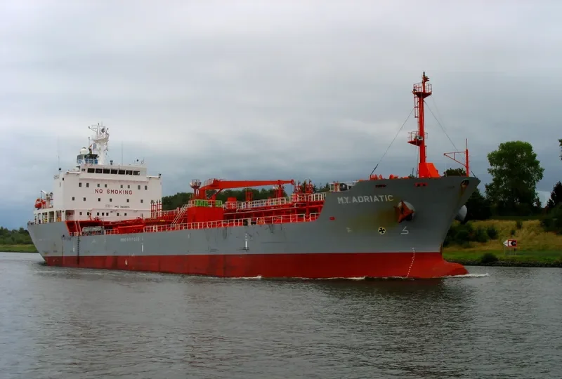 LUCKY STAR 06 Tanker IMO 9428011 photo 8