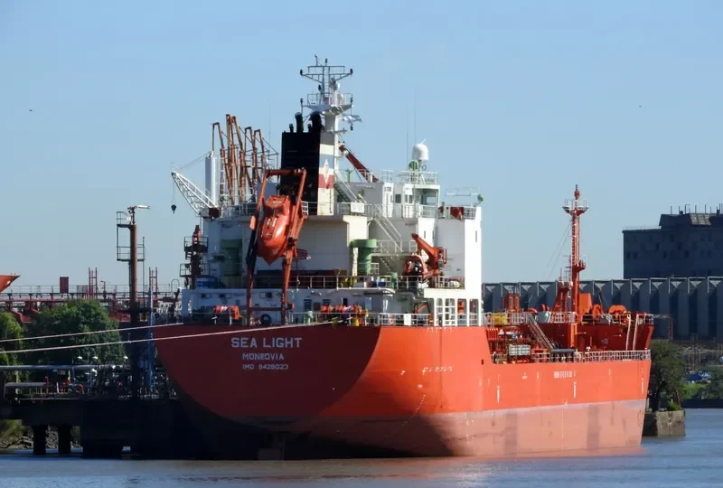 SEA LIGHT Tanker IMO 9428023 photo 3
