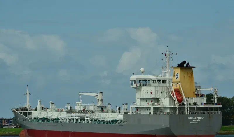 SOLANDO Tanker IMO 9428073 photo 3