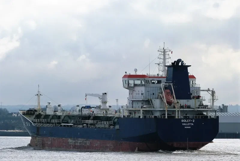 SOLERO Tanker IMO 9428085