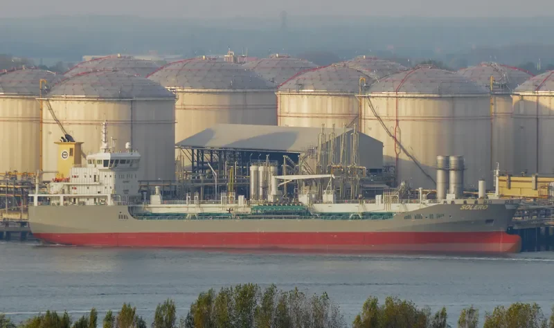 SOLERO Tanker IMO 9428085 photo 4