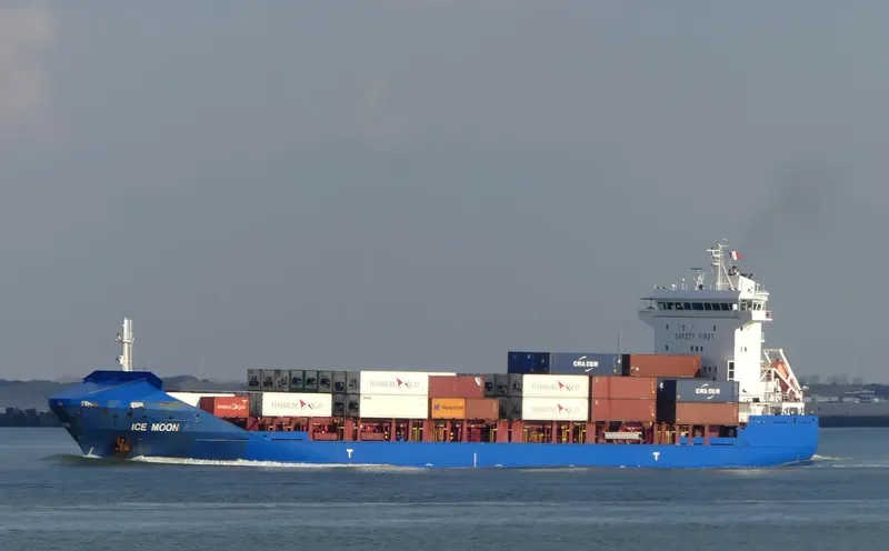 ORION Container Ship IMO 9428217 photo 3