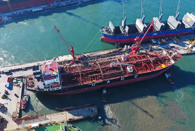 UACC SHAMS Tanker IMO 9428360 photo 7