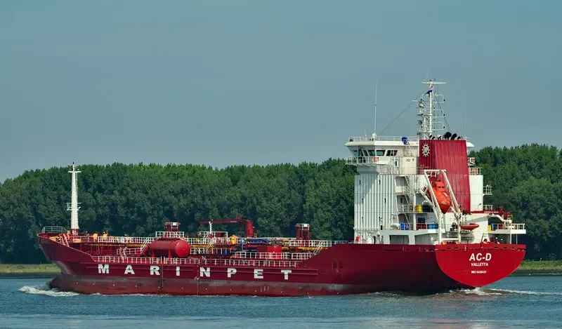 AC D Tanker IMO 9428437 photo 10