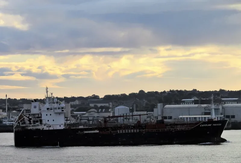 CAROLINE THERESA Tanker IMO 9428449 photo 4