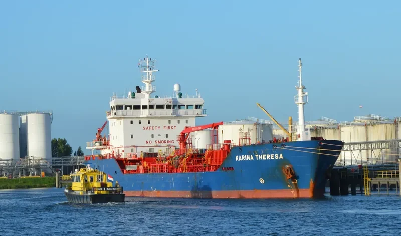 KARINA THERESA Tanker IMO 9428451 photo 5