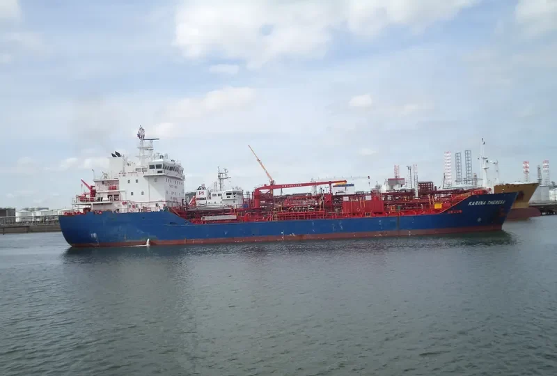 KARINA THERESA Tanker IMO 9428451 photo 7