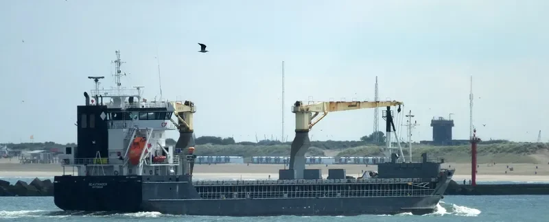 BEAUTRADER General Cargo IMO 9428657 photo 4