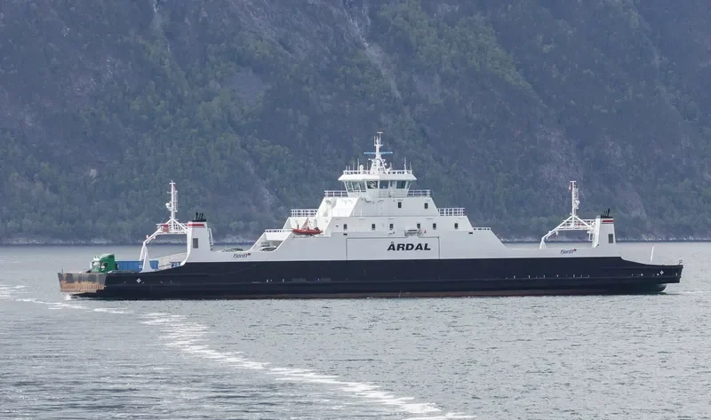 ARDAL Ro-Ro IMO 9428803 photo 3