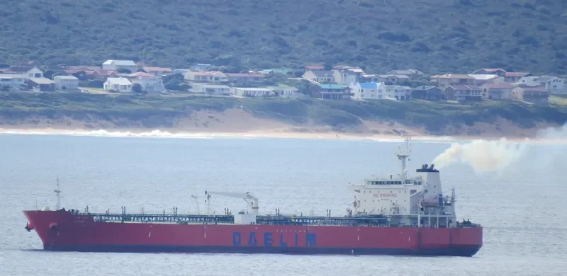 SM NAVIGATOR Tanker IMO 9428841 photo 4