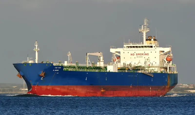 SM NAVIGATOR Tanker IMO 9428841 photo 9