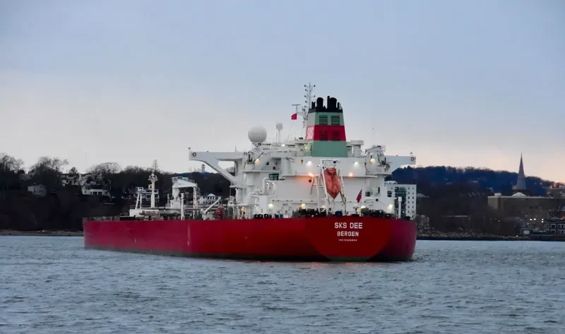 SKS DEE Tanker IMO 9428994 photo 2