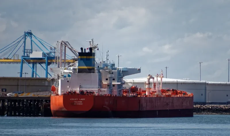 ASHLEY LADY Tanker IMO 9429039 photo 4