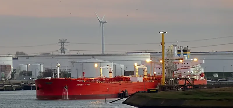 ASHLEY LADY Tanker IMO 9429039 photo 5