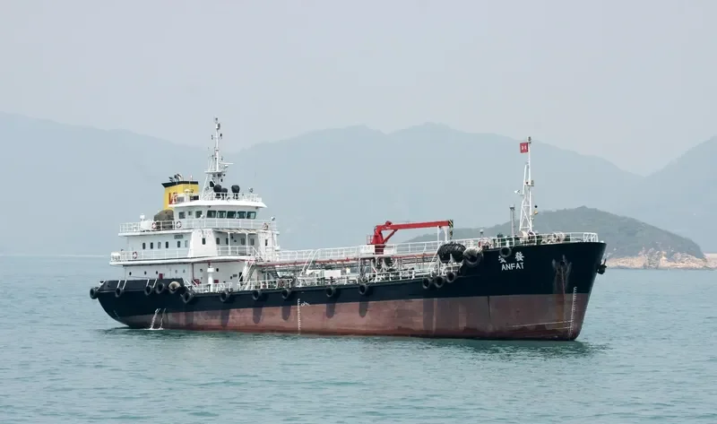 ANFAT Tanker IMO 9429871 photo 4