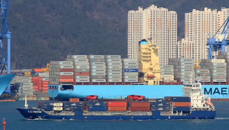 CONMAR MOON Container Ship IMO 9430040 photo 4