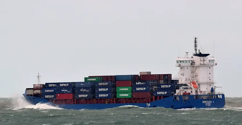 HERCULES J Container Ship IMO 9430193 photo 2