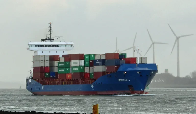 HERCULES J Container Ship IMO 9430193 photo 3