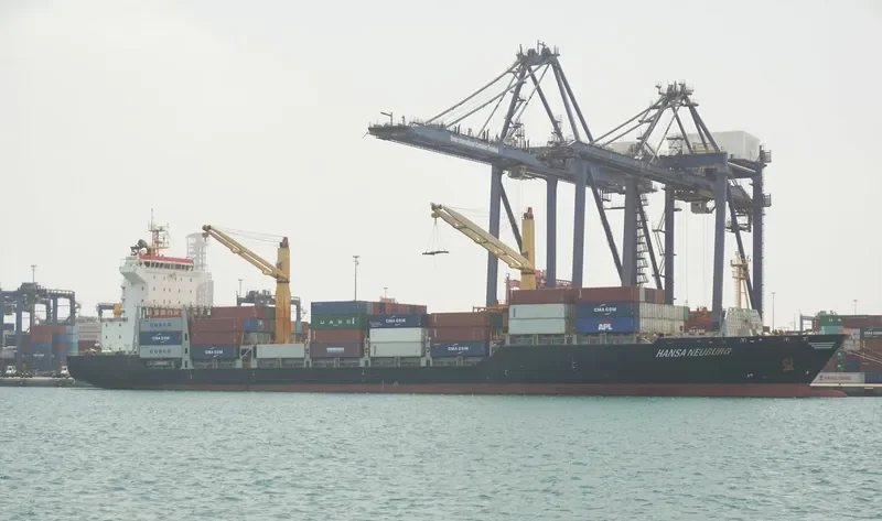HANSA NEUBURG Container Ship IMO 9430870