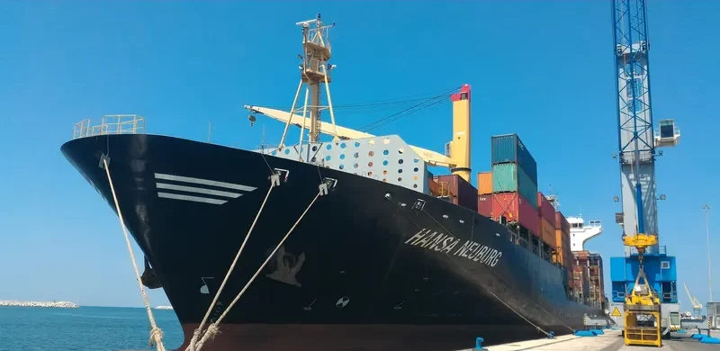 HANSA NEUBURG Container Ship IMO 9430870 photo 7