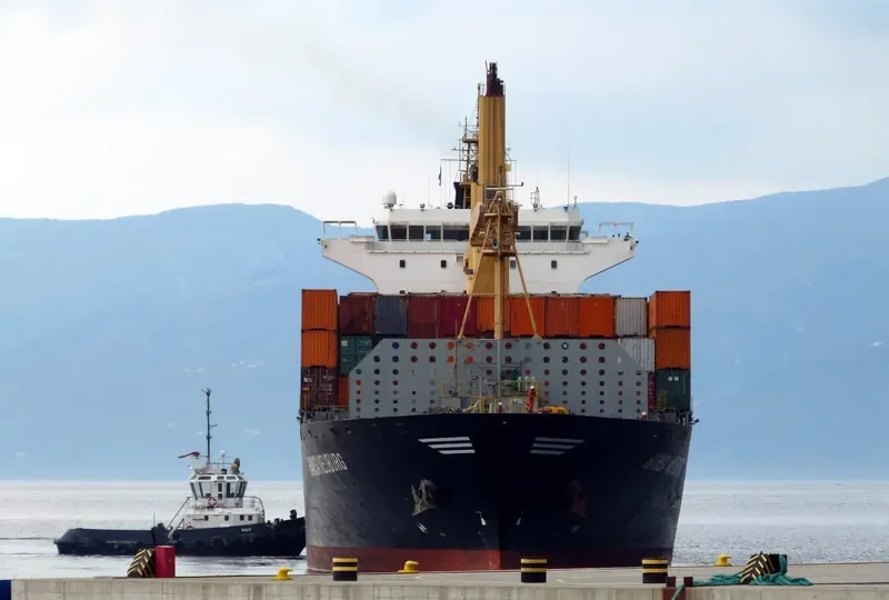 HANSA NEUBURG Container Ship IMO 9430870 photo 9