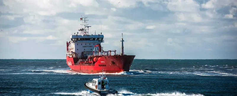 AZURYTH Tanker IMO 9431020 photo 4