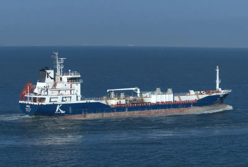 NIKE Tanker IMO 9431032 photo 5