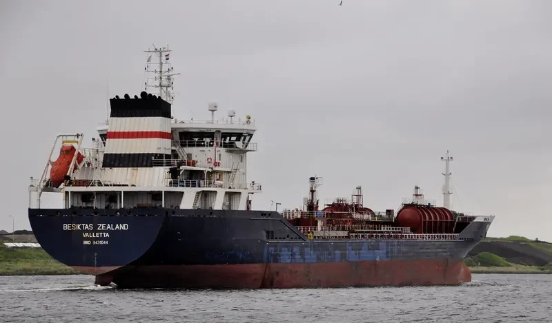 BESIKTAS ZEALAND Tanker IMO 9431044 photo 6